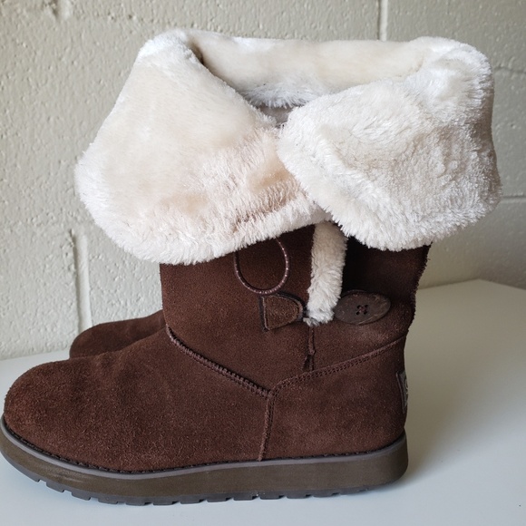 sketchers fur boots
